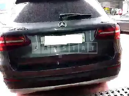 Photo 2 of 36: 2019 Mercedes-Benz GLC350 e 4Matic, VIN WDC0G5EB1KF516638 — Korean insurance auction