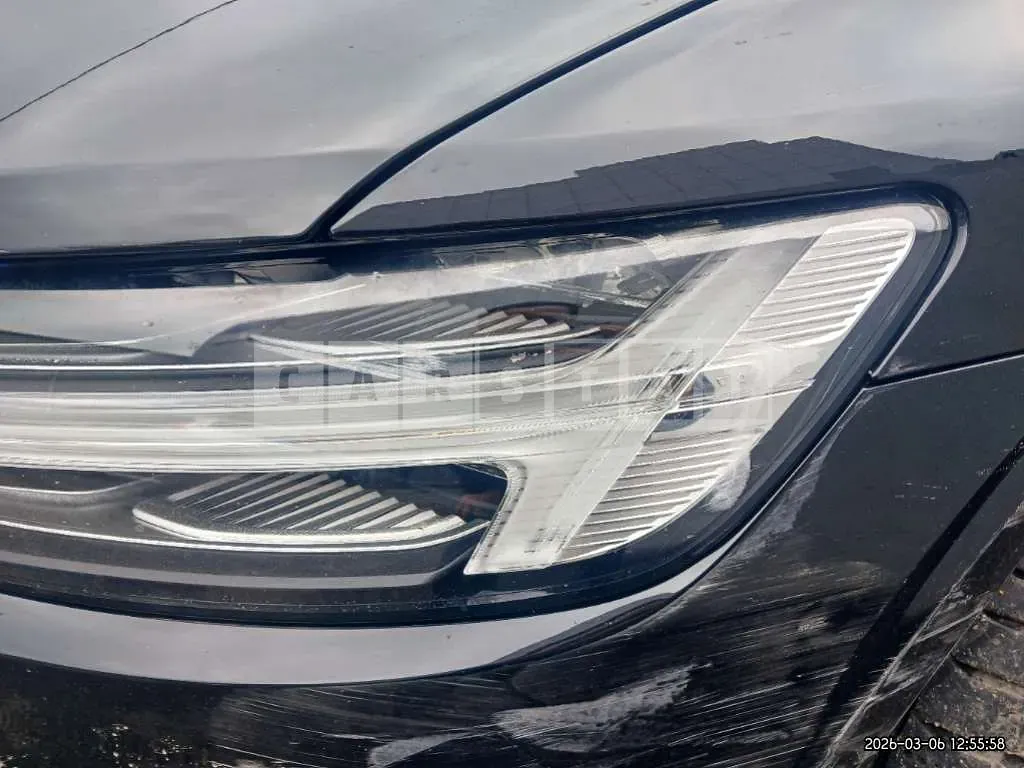 Photo 2 of 45: 2023 Volvo S60B5 — Korean insurance auction
