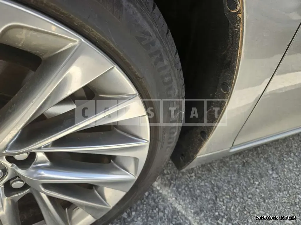 Photo 2 of 20: 2023 Lexus ES300h — Korean insurance auction