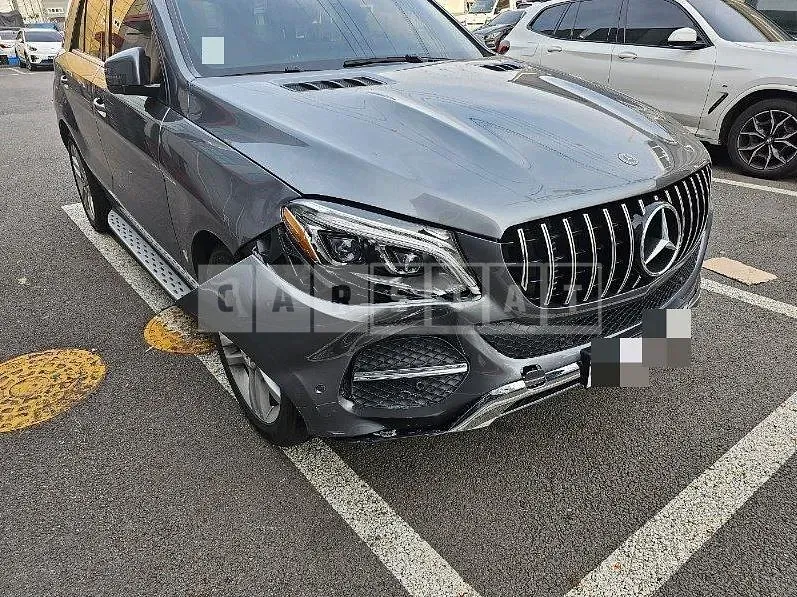 Photo 2 of 7: 2018 Mercedes-Benz GLE350 d 4Matic, VIN WDCDA2EB6JB104268 — Korean insurance auction