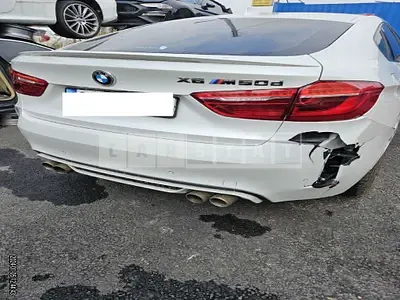 Photo 1 of 17: 2017 BMW X6 M 50d, VIN WBAKV6103H0W36044 — Korean insurance auction