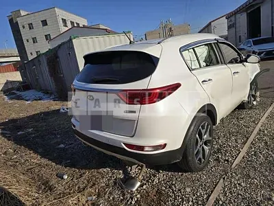 Photo 1 of 11: 2016 Kia Sportage — Korean insurance auction