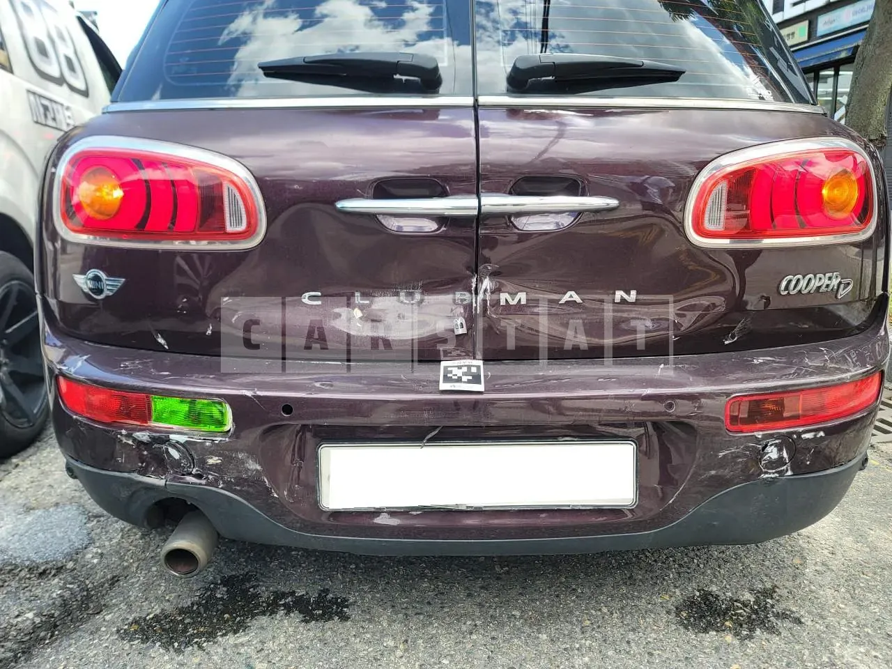 Photo 2 of 12: 2017 MINI Cooper D Clubman, VIN WMWLR910XH2E68372 — Korean insurance auction