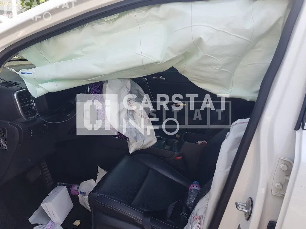 Photo 2 of 7: 2015 Kia Sportage, VIN KNAPN813BGK008673 — Korean insurance auction