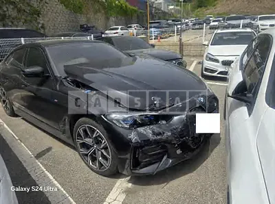 Photo 1 of 24: 2022 BMW i4 eDrive40 — Korean insurance auction