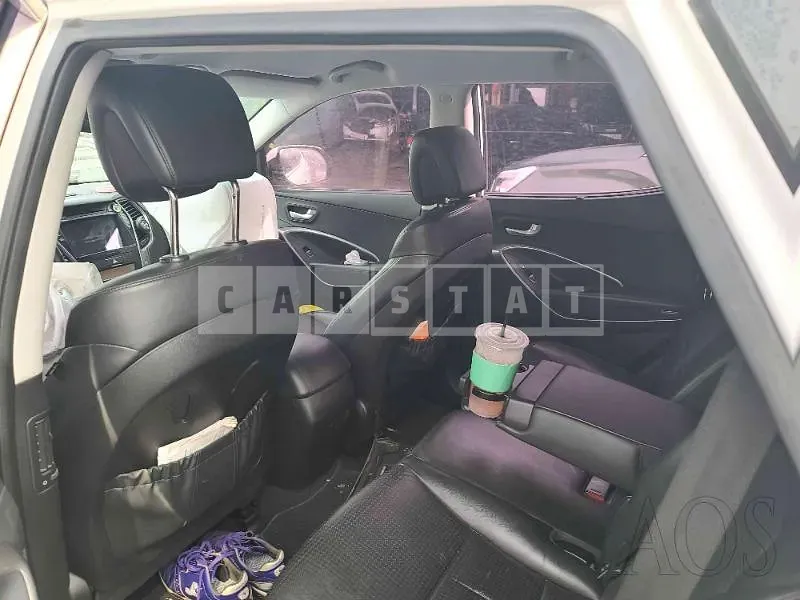Photo 2 of 13: 2015 Hyundai Santa Fe, VIN KMHSW81UBFU352290 — Korean insurance auction