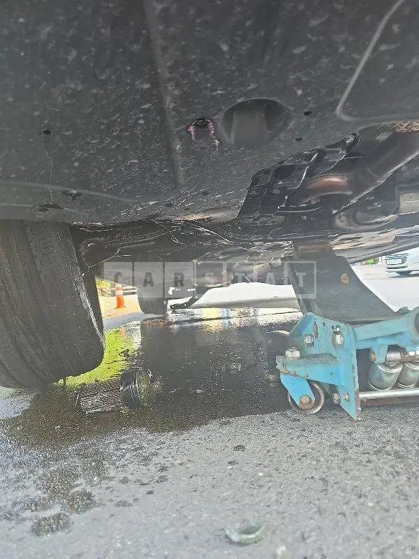 Photo 2 of 38: 2022 Kia Carnival, VIN KNANE813BPS215004 — Korean insurance auction