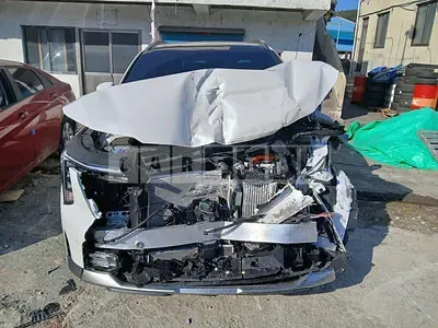 Photo 1 of 45: 2024 Kia Sorento Hybrid, VIN KNARH81GBRA294166 — Korean insurance auction