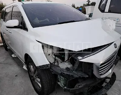 Photo 1 of 20: 2017 Kia Carnival, VIN KNAMC81ABHS301563 — Korean insurance auction