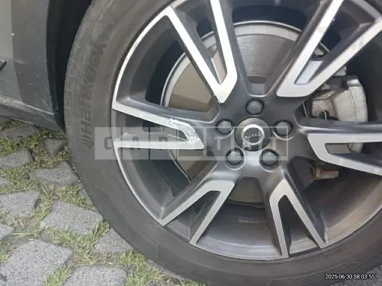 Photo 2 of 26: 2018 Volvo V90CC T5 AWD — Korean insurance auction