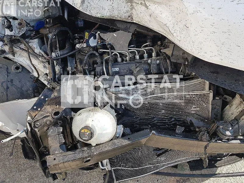 Photo 2 of 18: 2017 Hyundai Tucson, VIN KMHJ3815GHU447408 — Korean insurance auction