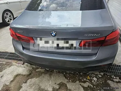 Photo 1 of 18: 2020 BMW 520d xDrive M Sport — Korean insurance auction