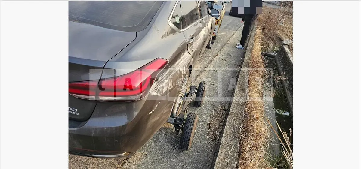 Photo 2 of 15: 2019 Genesis G80 — Korean insurance auction