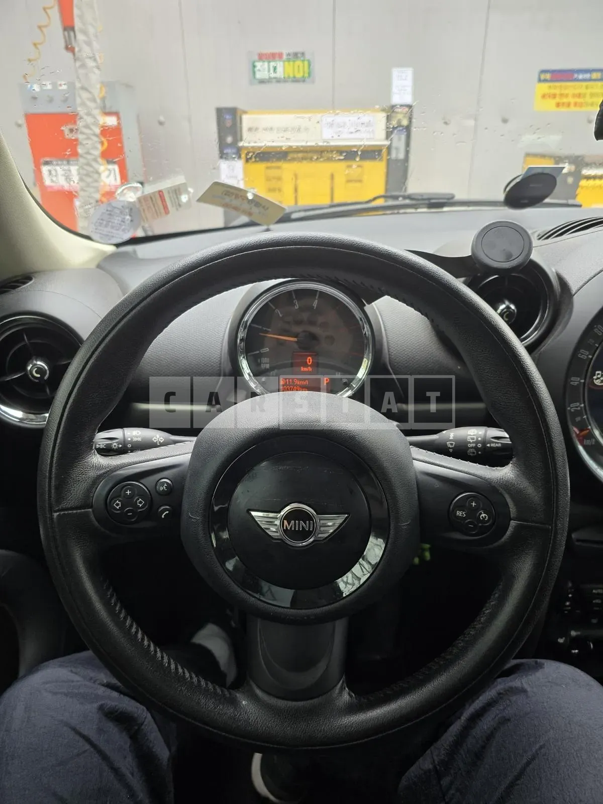 Photo 3 of 3: 2015 MINI Cooper D Countryman 2.0 — Korean insurance auction