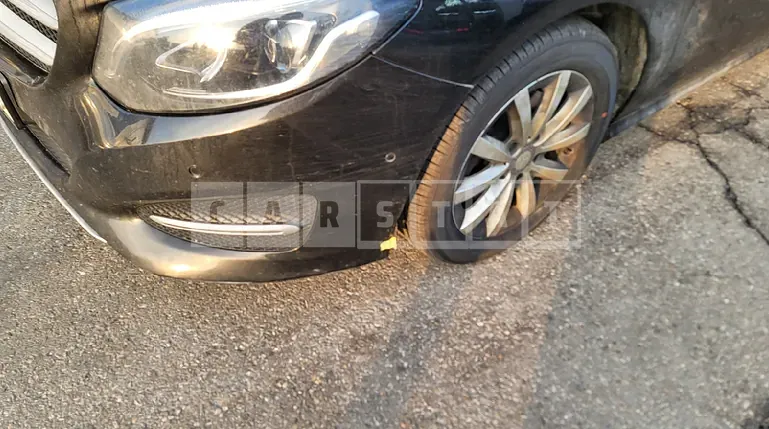 Photo 2 of 33: 2015 Mercedes-Benz B200 CDI, VIN WDDMH0JB8FN131026 — Korean insurance auction