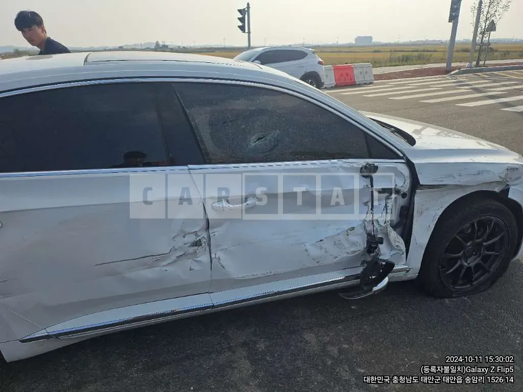 Photo 2 of 6: 2018 Volkswagen Arteon 2.0TDI — Korean insurance auction