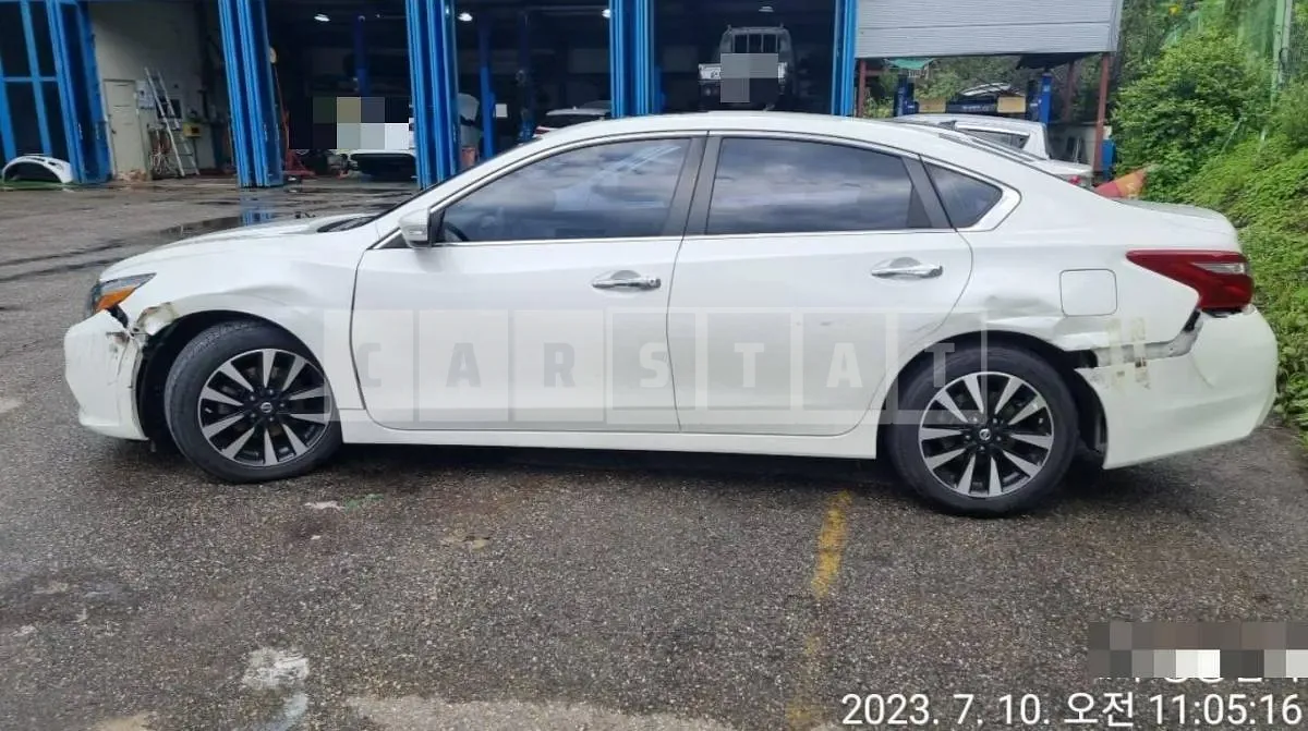 Photo 2 of 10: 2018 Nissan Altima, VIN 1N4AL3AP6JC163542 — Korean insurance auction