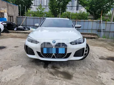 Photo 1 of 20: 2022 BMW i4 eDrive40, VIN WBY71AW06NFM61876 — Korean insurance auction