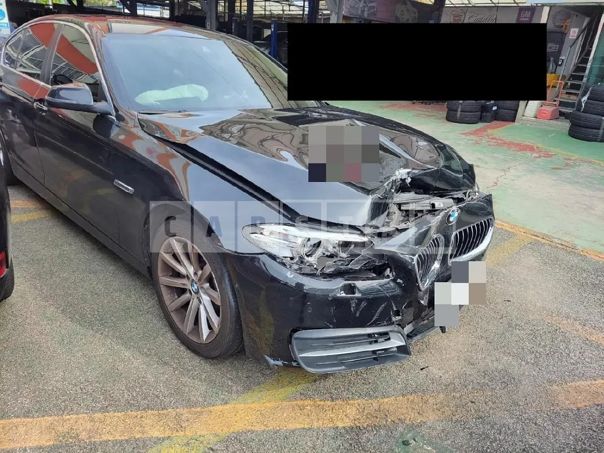 Photo 2 of 13: 2014 BMW 528i — Korean insurance auction