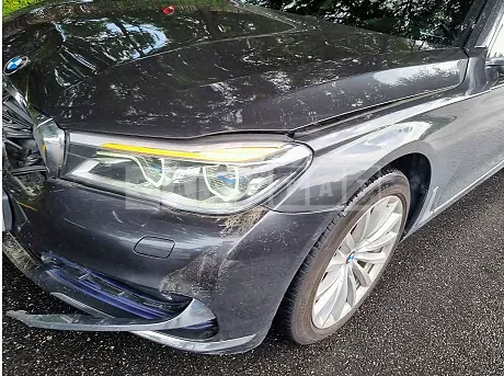Photo 2 of 9: 2016 BMW 740Li — Korean insurance auction