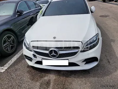 Photo 1 of 17: 2019 Mercedes-Benz C220d 4Matic, VIN WDDWF1FB1KR451594 — Korean insurance auction