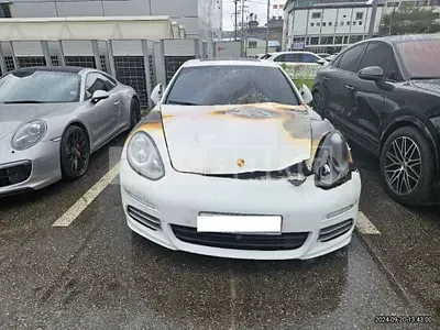 Photo 1 of 50: 2016 Porsche Panamera 4 — Korean insurance auction