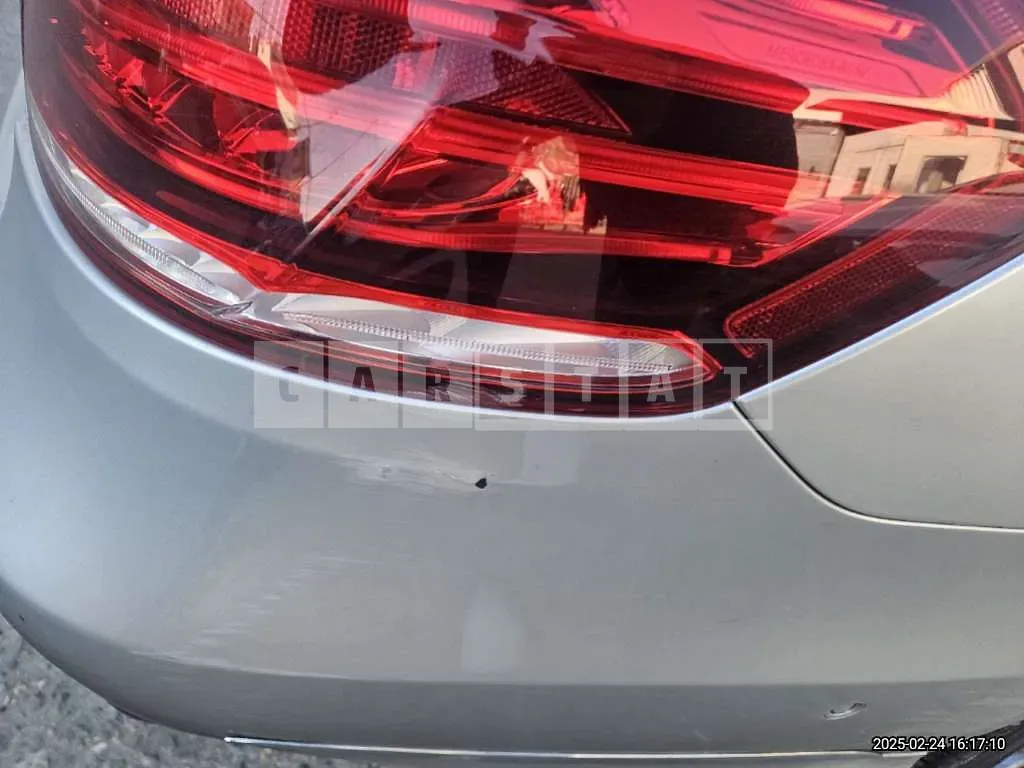 Photo 2 of 3: 2015 Mercedes-Benz (parts) E250 BlueTec 4Matic Tail Ram — Korean insurance auction