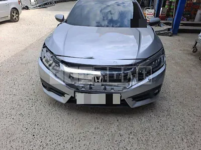 Photo 1 of 10: 2017 Honda Civic 4d, VIN 19XFC2670HE300222 — Korean insurance auction