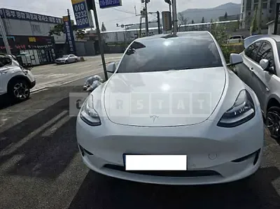 Photo 1 of 20: 2022 Tesla Model Y LongRange — Korean insurance auction