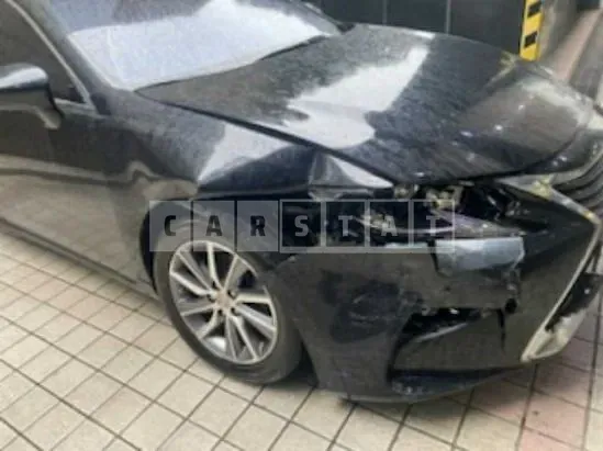 Photo 2 of 8: 2018 Lexus ES300h — Korean insurance auction