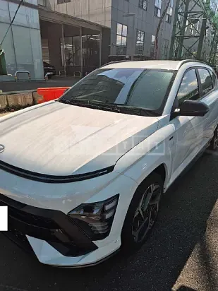 Photo 2 of 42: 2025 Hyundai Kona — Korean insurance auction