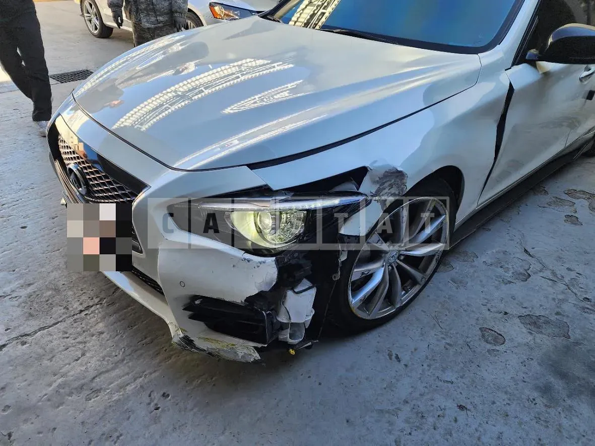 Photo 2 of 17: 2016 Infiniti Q50S Hybrid, VIN JNKAV71E6GM580557 — Korean insurance auction