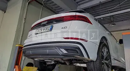 Photo 2 of 9: 2021 Audi Q8 50 TDI Four, VIN WAUZZZF12MD004645 — Korean insurance auction