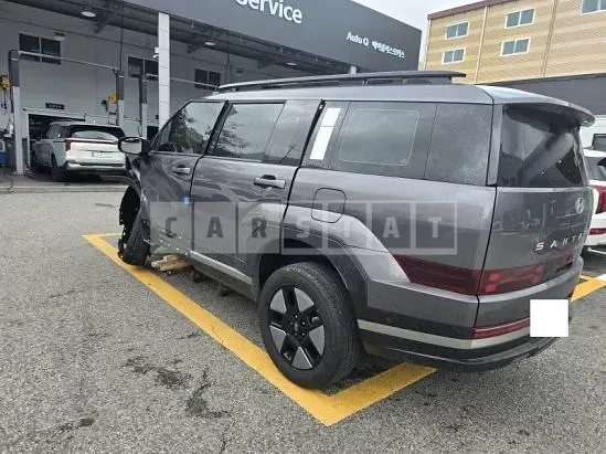 Photo 2 of 50: 2024 Hyundai Santa Fe — Korean insurance auction