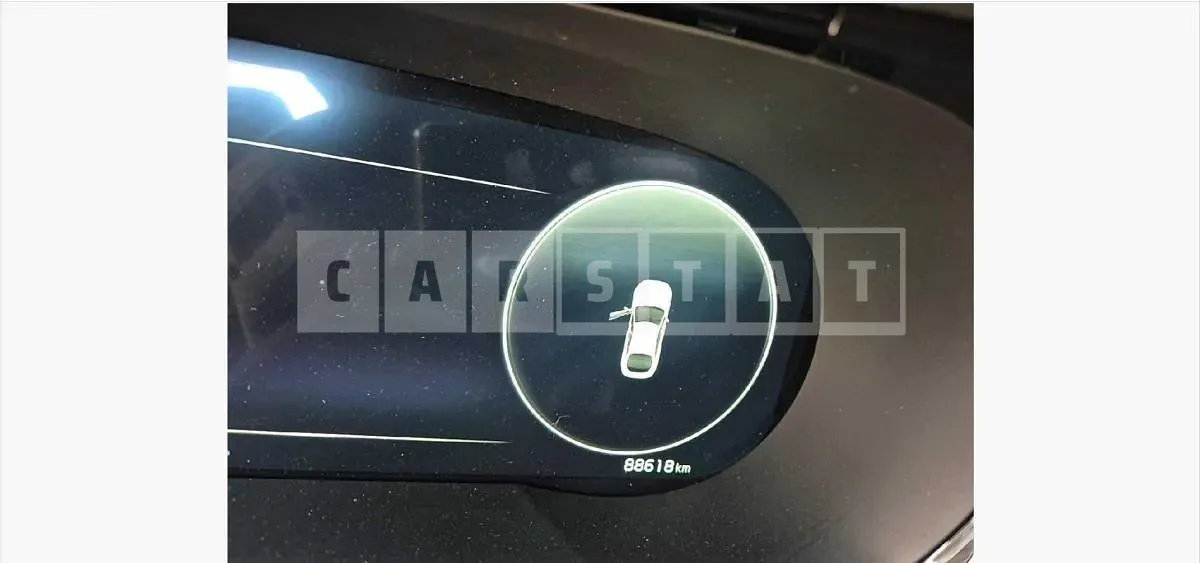 Photo 2 of 21: 2020 Kia K5 — Korean insurance auction