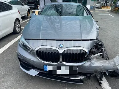 Photo 1 of 22: 2022 BMW 120i — Korean insurance auction