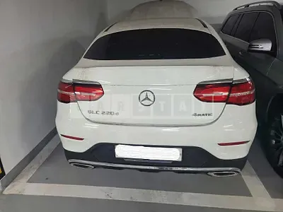 Photo 1 of 19: 2018 Mercedes-Benz GLC220d 4Matic Coupe, VIN WDC0J0FBXJF450978 — Korean insurance auction