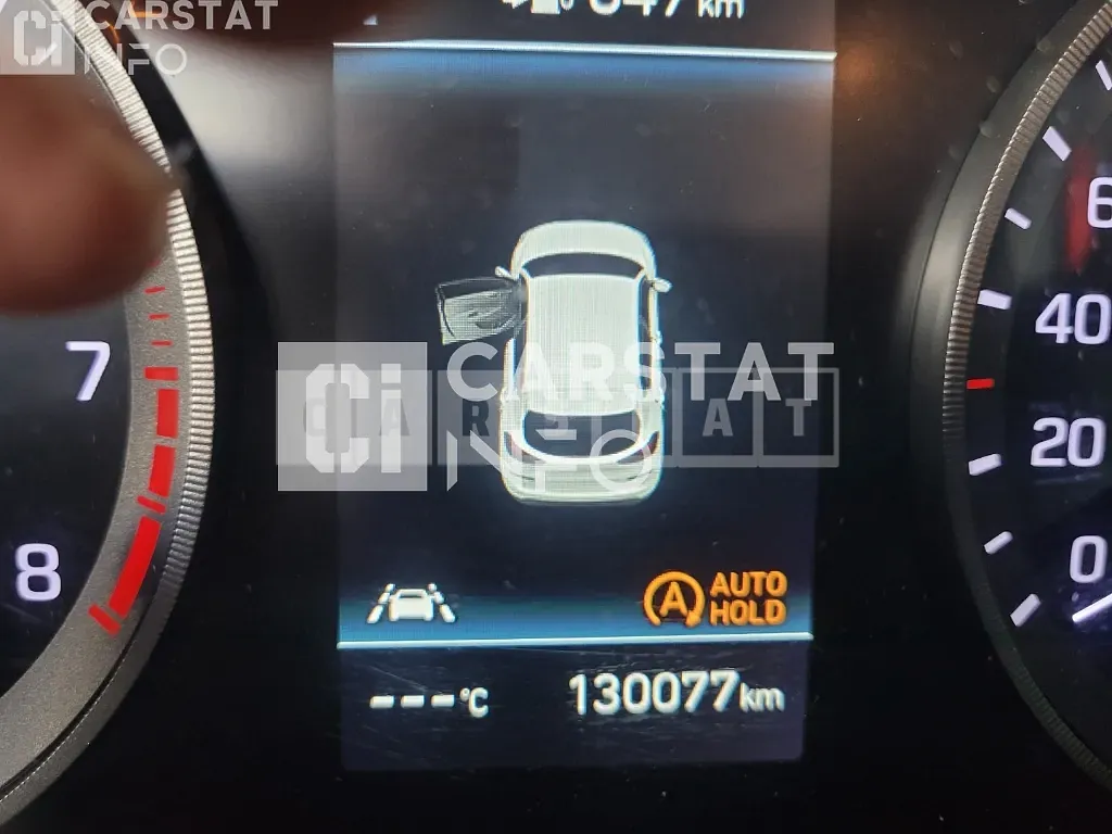 Photo 2 of 8: 2019 Hyundai Tucson, VIN KMHJ5812GKU933709 — Korean insurance auction