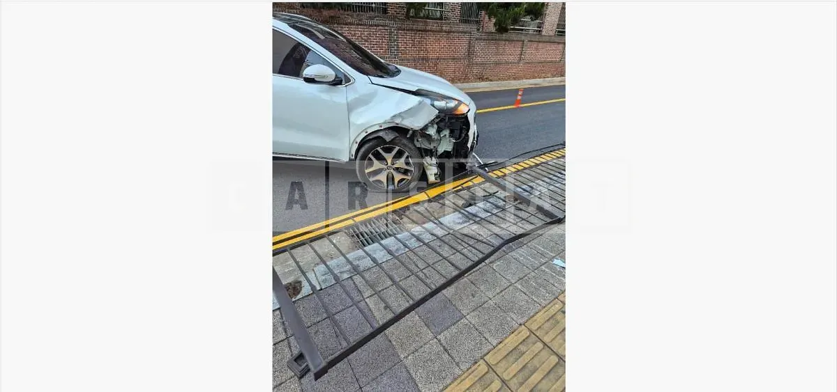 Photo 2 of 36: 2016 Kia Sportage — Korean insurance auction