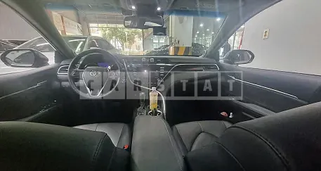 Photo 2 of 13: 2018 Toyota Camry Hybrid, VIN JTNB21HK1J3006285 — Korean insurance auction