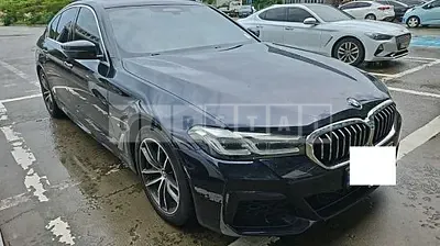 Photo 1 of 11: 2021 BMW 520i — Korean insurance auction