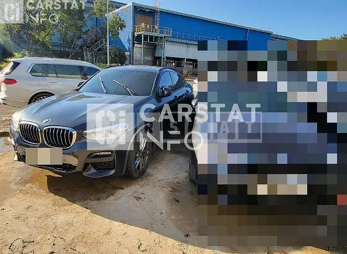 Photo 2 of 15: 2021 BMW Calm X4 xDrive20i — Korean insurance auction