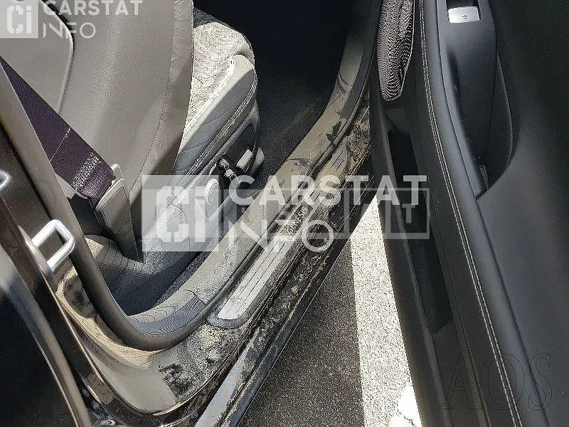 Photo 2 of 45: 2019 Genesis Acupuncture Nessis G90 3.8 — Korean insurance auction