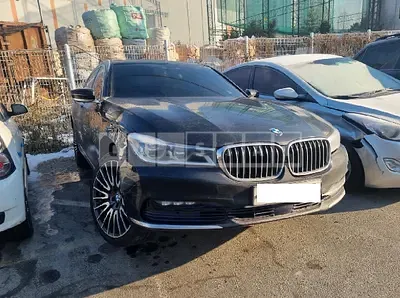 Photo 1 of 27: 2016 BMW 730Ld xDrive, VIN WBA7G6107GG678657 — Korean insurance auction
