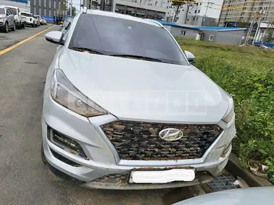 Photo 1 of 5: 2019 Hyundai Tucson, VIN KMHJ3817GKU813633 — Korean insurance auction