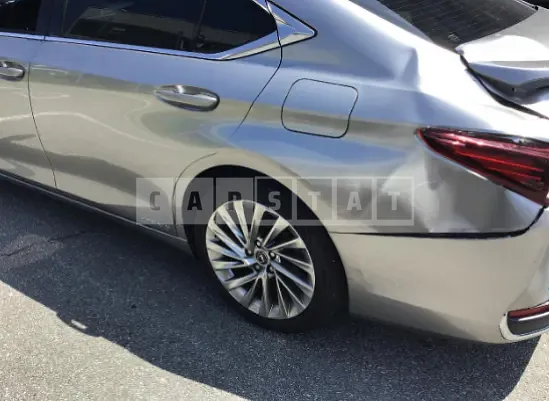 Photo 2 of 37: 2019 Lexus ES300h — Korean insurance auction