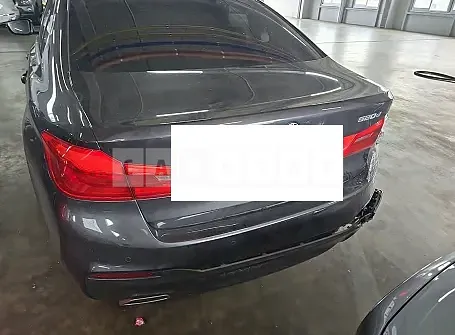 Photo 2 of 9: 2020 BMW 520d M Sport Package — Korean insurance auction
