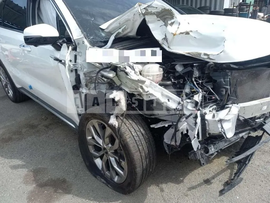 Photo 2 of 17: 2020 Kia Sorento — Korean insurance auction