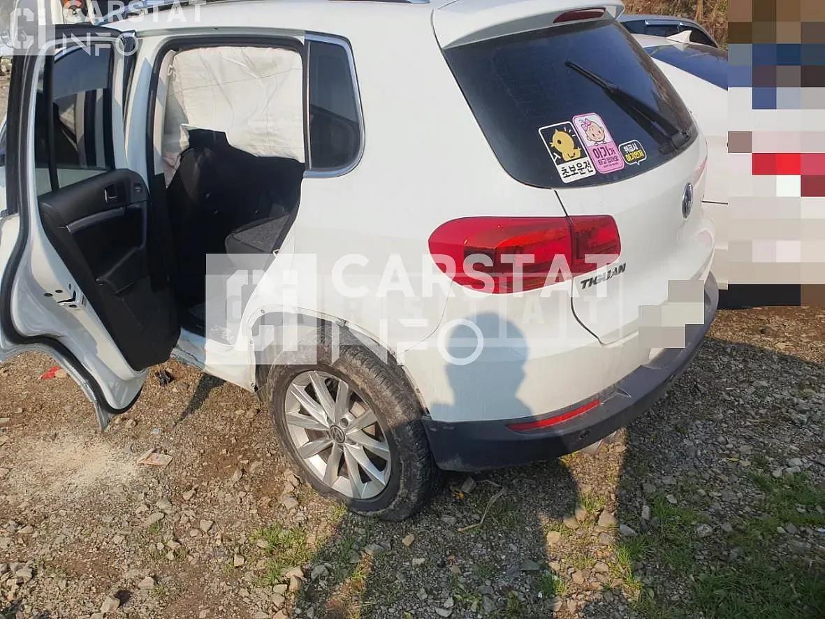 Photo 2 of 12: 2015 Volkswagen Tiguan 2.0 TDI BMT, VIN WVGZZZ5NZGW537866 — Korean insurance auction