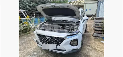 Photo 1 of 6: 2019 Hyundai Santa Fe TM — Korean insurance auction